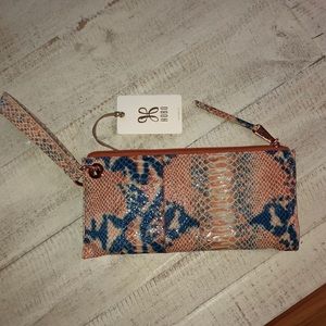 Hobo Vida in Adobe Snake